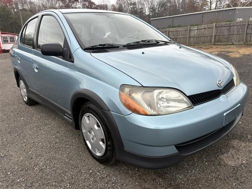2001 Toyota ECHO 