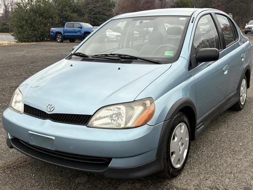 2001 Toyota ECHO 
