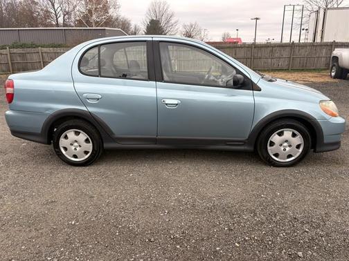2001 Toyota ECHO 