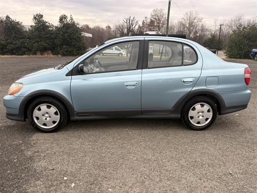 2001 Toyota ECHO 