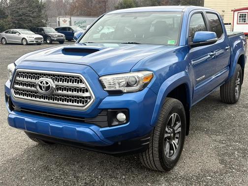 2016 Toyota Tacoma TRD Sport