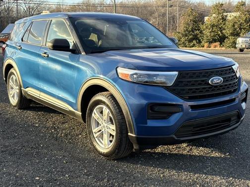 2022 Ford Explorer BASE