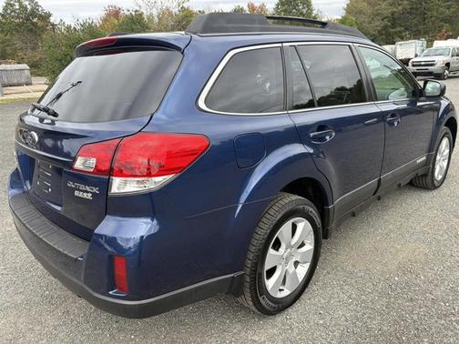 2010 Subaru Outback 2.5 i Premium