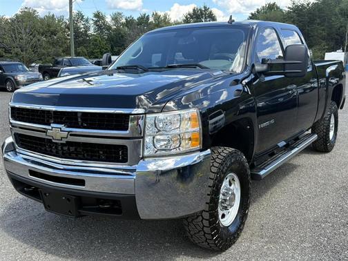 2009 Chevrolet Silverado 2500 LT Crew Cab
