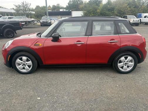 2016 MINI Hardtop Cooper