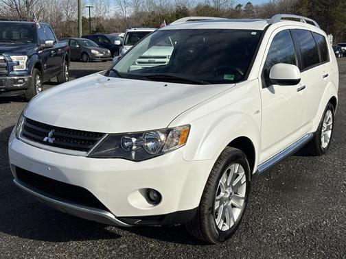 2008 Mitsubishi Outlander SE
