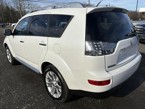 2008 Mitsubishi Outlander SE