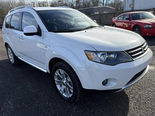 2008 Mitsubishi Outlander SE