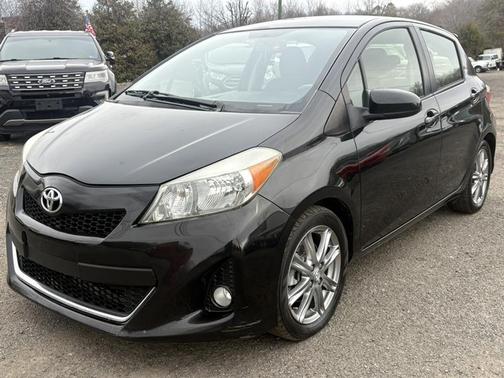 2012 Toyota Yaris L