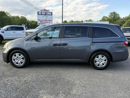 Polished Metal Metallic 2013 Honda Odyssey LX