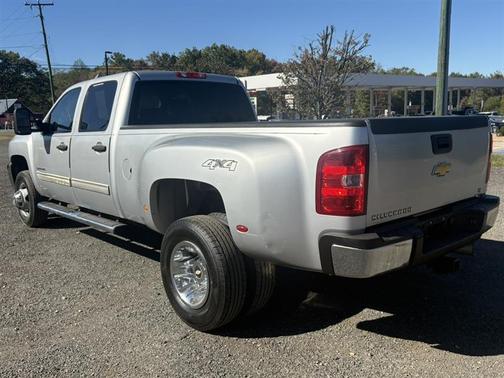 2011 Chevrolet Silverado 3500 LT
