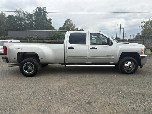 2011 Chevrolet Silverado 3500 LT