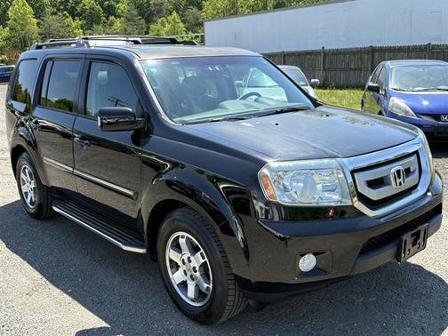 Crystal Black Pearl 2011 Honda Pilot Touring