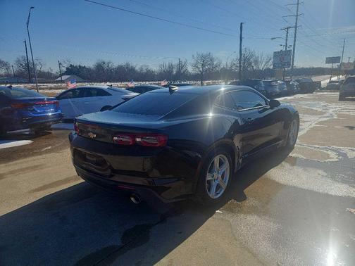2022 Chevrolet Camaro 1LT