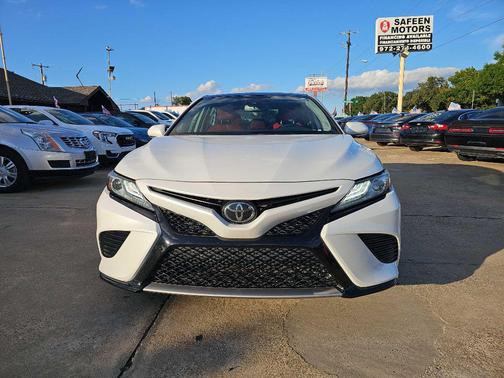 2019 Toyota Camry XSE