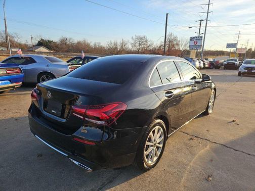 2021 Mercedes-Benz A-Class 220