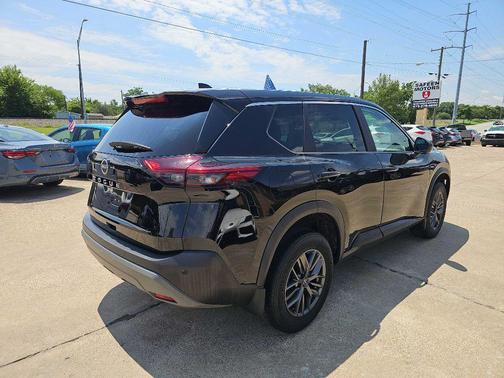 Super Black 2023 Nissan Rogue S