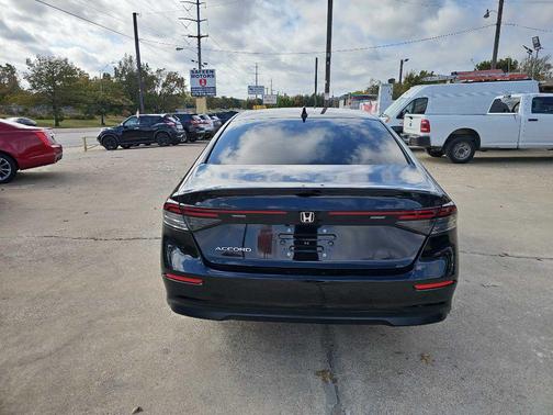 2023 Honda Accord EX 1.5T