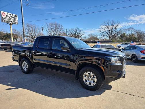 2022 Nissan Frontier S