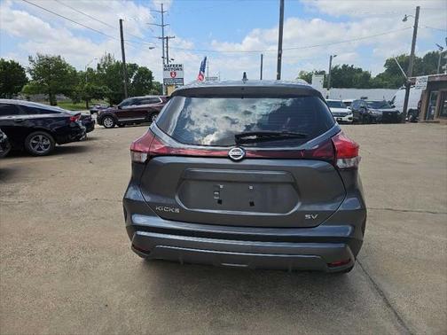 2021 Nissan Kicks SV