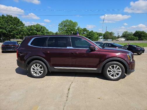 2022 Kia Telluride LX