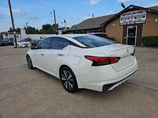 Pearl White Tricoat 2020 Nissan Altima 2.5 SL