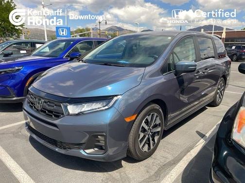 Smoke Blue Pearl 2026 Honda Odyssey