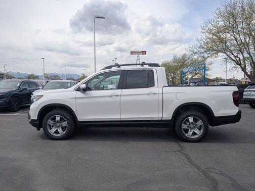 Platinum White Pearl 2026 Honda Ridgeline RTL