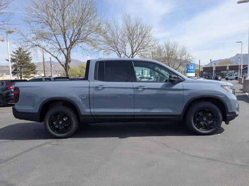 Sonic Gray Pearl 2026 Honda Ridgeline Black