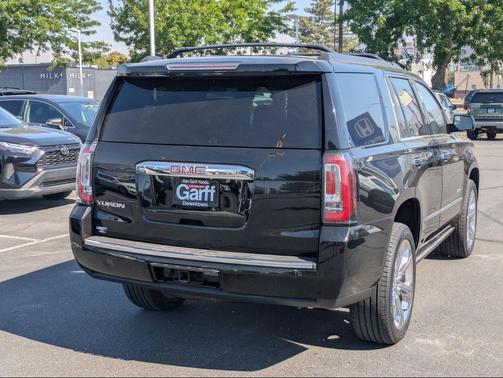 Onyx Black 2019 GMC Yukon Denali