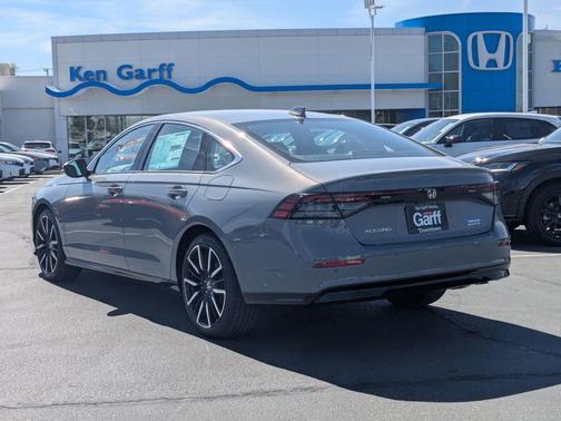Urban Gray Pearl 2026 Honda Accord Hybrid Touring