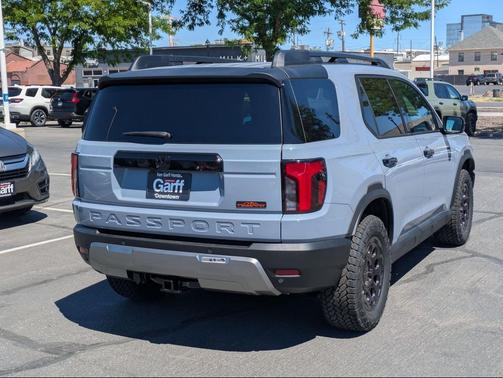 Sonic Gray Pearl 2026 Honda Passport AWD TrailSport Elite Blackout