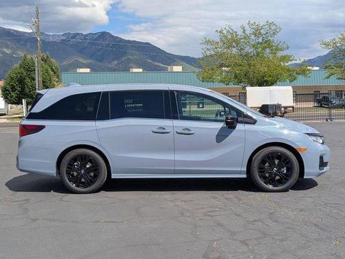 Gray Pearl 2026 Honda Odyssey Sport-L