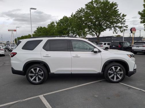 2025 Honda Pilot 