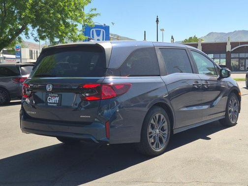 Smoke Blue Pearl 2026 Honda Odyssey Touring