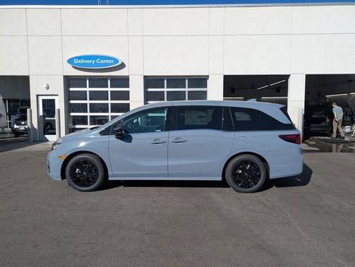Sonic Gray Pearl 2026 Honda Odyssey Sport-L