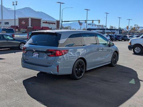 Sonic Gray Pearl 2026 Honda Odyssey Sport-L