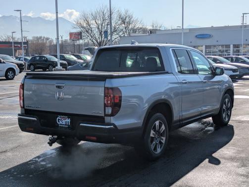 2017 Honda Ridgeline 