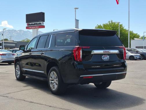 Onyx Black 2023 GMC Yukon XL Denali