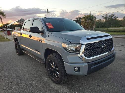 2019 Toyota Tundra SR5