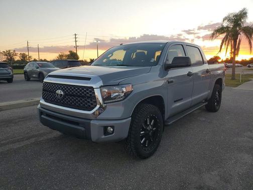 2019 Toyota Tundra SR5