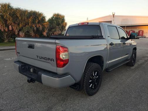 2019 Toyota Tundra SR5