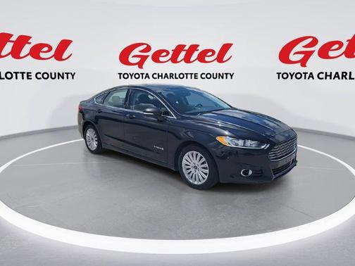 2014 Ford Fusion Hybrid SE