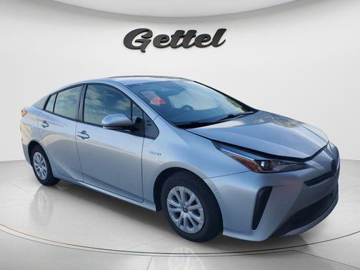 Silver 2021 Toyota Prius LE