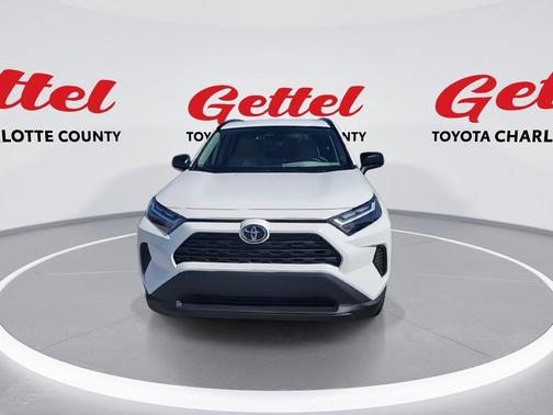 2025 Toyota RAV4 Hybrid SE