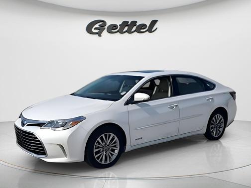 2018 Toyota Avalon Hybrid Limited