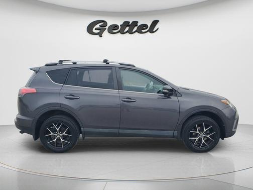 Magnetic Gray Metallic 2017 Toyota RAV4 SE