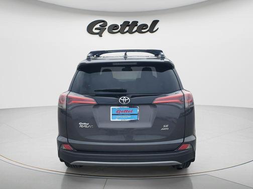 Magnetic Gray Metallic 2017 Toyota RAV4 SE