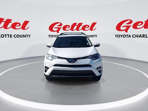 2017 Toyota RAV4 Hybrid XLE