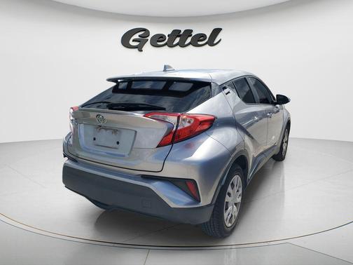 Silver Knockout Metallic 2020 Toyota C-HR LE